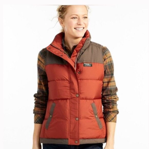 L.L. Bean Mountain Classic Down Red and Gray Quilted Puffer Vest Size Medium - Picture 1 of 8